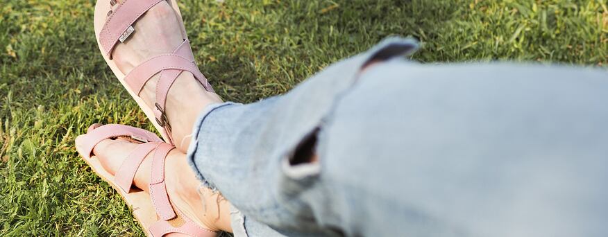 Barefoot sandals