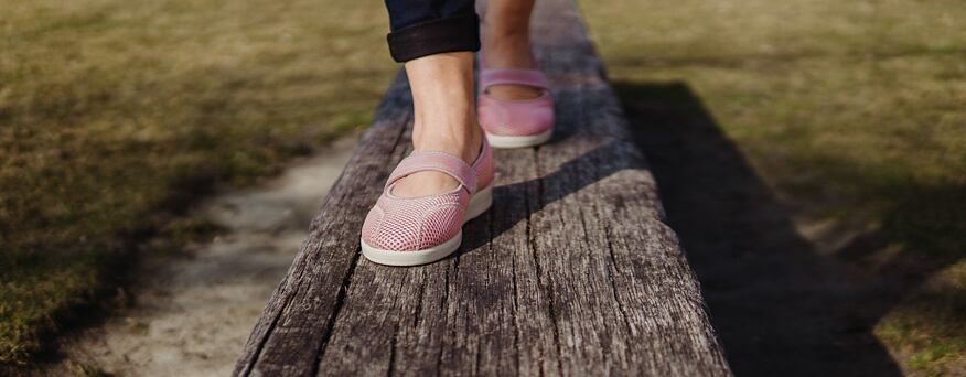 Chaussures larges femmes