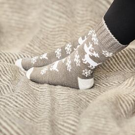 vlnene_ponozky_jelen_hneda_oveckarna_vlnka_ovci_vlna_merino_03