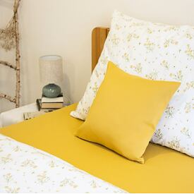 bavlnene_povleceni_kvetovane_hermanek_bila_oveckarna_03