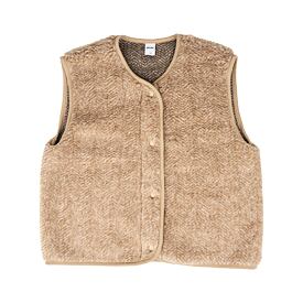 damska_vlnena_crop_vesta_na_cvoky_hneda_oveckarna_03