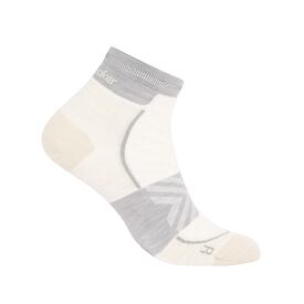 ponozky_merino_blend_run_ultralight_mini_icebreaker_ecru_oveckarna_01