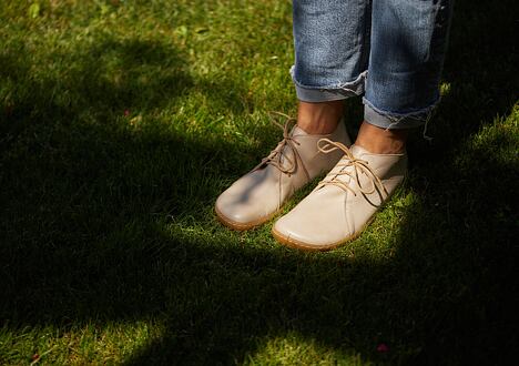 Fangen Sie mit der Barfußschuhe an? Wir beraten Ihnen, wie richtig zu wählen