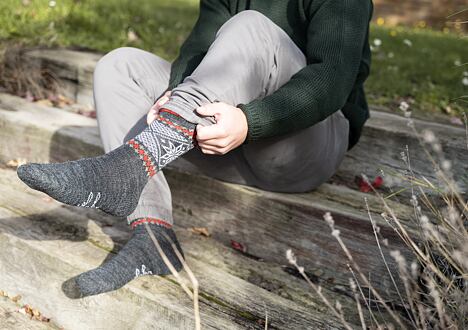 Quels sont les avantages de chaussettes fabriquées à partir de matériaux naturels?