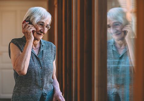 Dopřejme seniorům bezpečené stáří a teplo domova