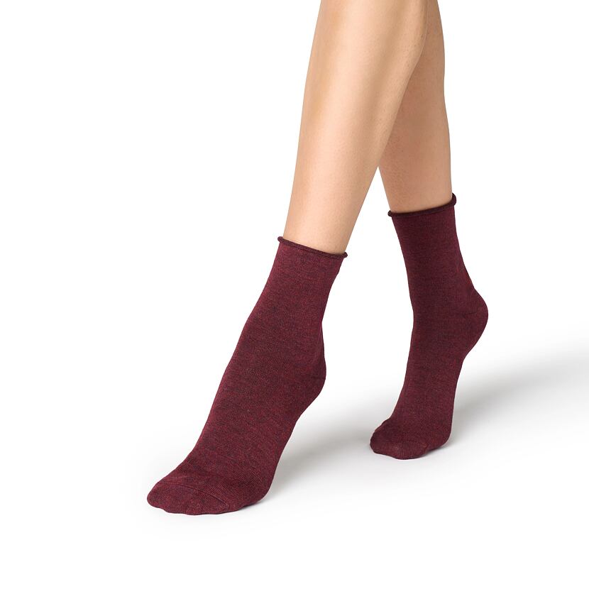 Chaussettes en cachemire avec un bord large, rouge