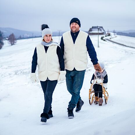 Predĺžená vesta z ovčej vlny  prírodná