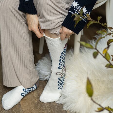 Merino Sheep Socks with a Folk Pattern Natural