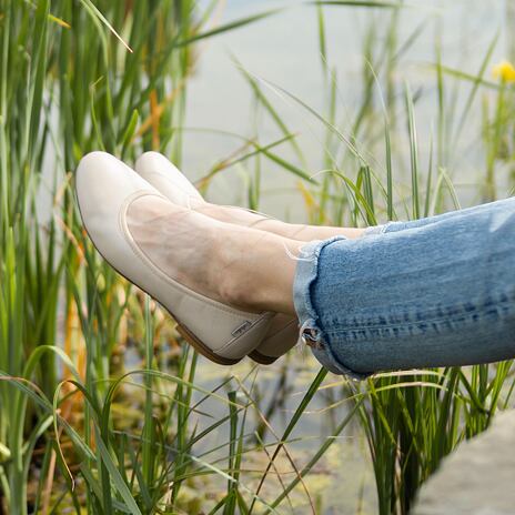 Gesundheitliche Lederballerinas für Damen "Vanda" cremefarben