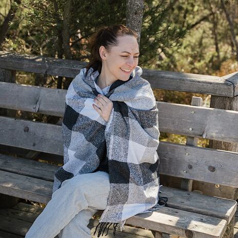 Woolee plaid met schapenwol geruit grijs 