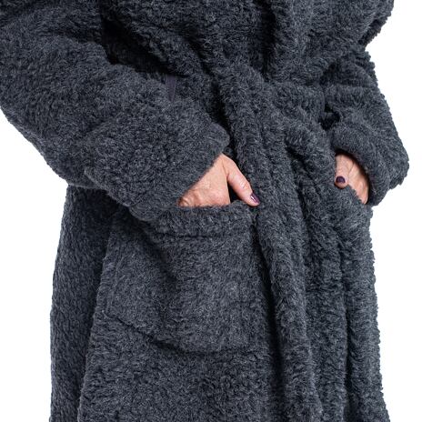 Robe de chambre en laine de mouton grise