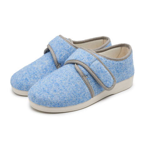 Pantoffels van wolvilt met klittenband blauw