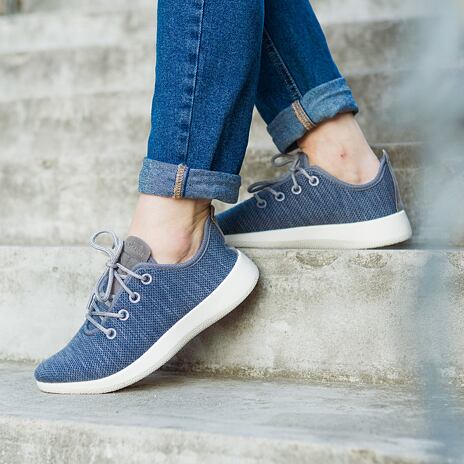 Trainers Vlnka Navy