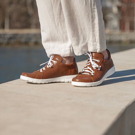 Leren Nina damessneakers bruin