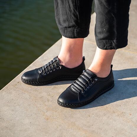 Women's leather sneakers Radana black