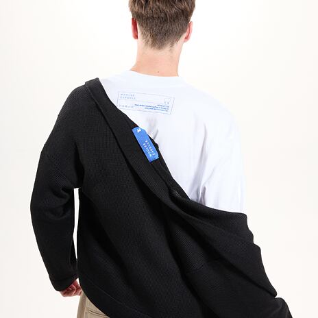 Vlnený kardigán Merino Woolee Capsule čierna
