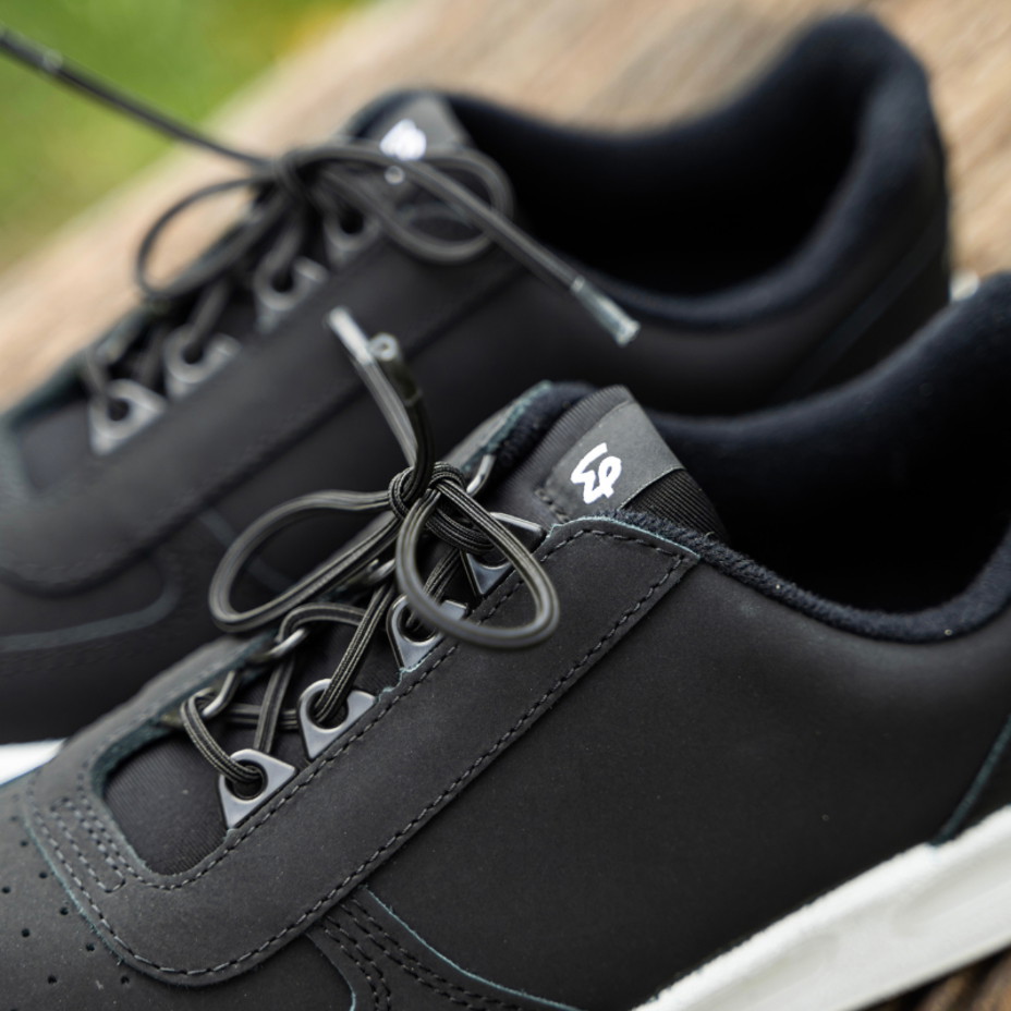 Kožené tenisky Prestižky Woolee černá