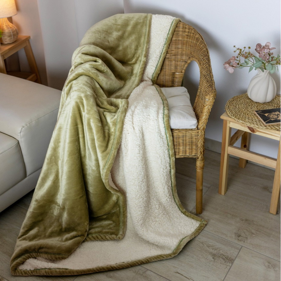 Mikroplyšová deka 
zelená