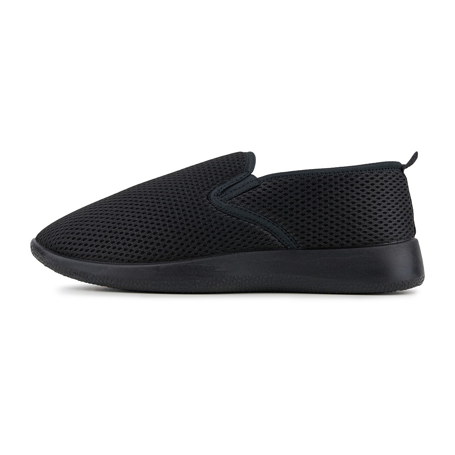 Men's breathable slip-on sneakers black