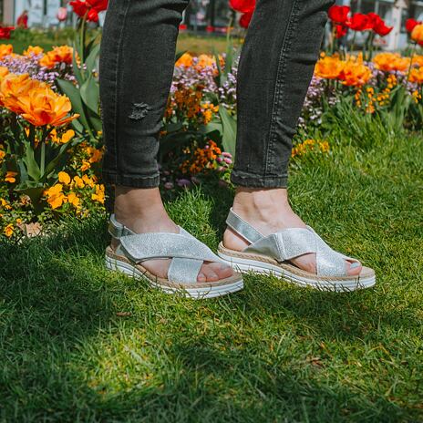 Women’s “Darina“ Leather Sandals Silver