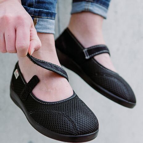 Balerini anatómiai confortabili de damă Velcro - negru