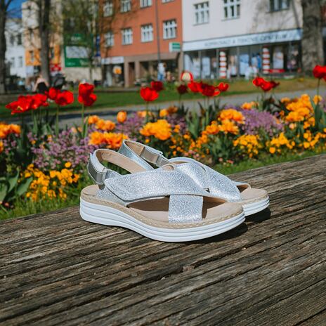 Ledersandalen für Damen "Darina" silber