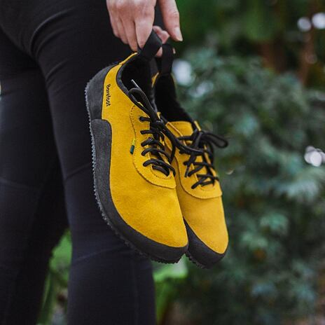 Chaussures barefoot en cuir Be Lenka Trailwalker jaune