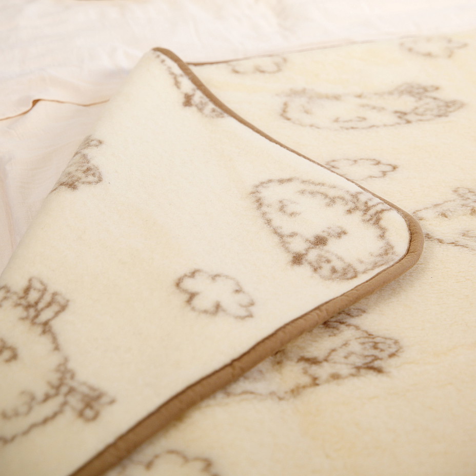 Egyrétegű birka gyapjú takaró - bárány minta