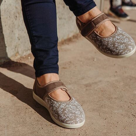 Ballerines en tissu pour femmes marron à fleurs