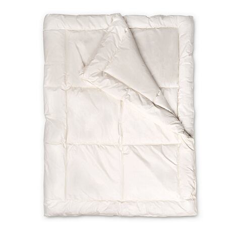 Traditional Winter Bedding Set for Two