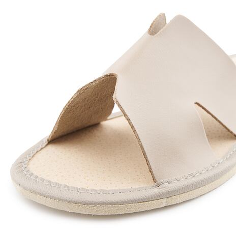 Pantoufles d’été en cuir sans pointe pour femmes beige