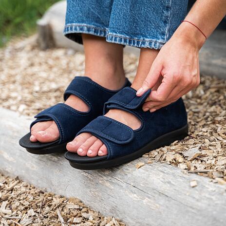 Gesundheitliche Verbandschuhe offen blau