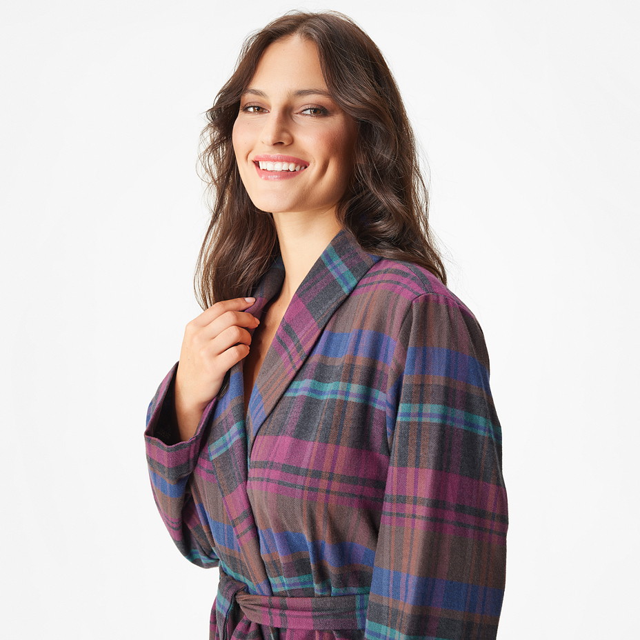Damen-Bademantel aus kariertem Flanell lila