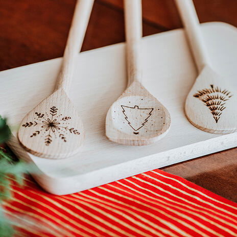 Wooden spoon with corner - Tree