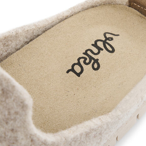 Women’s Dominika Felt Slippers Beige