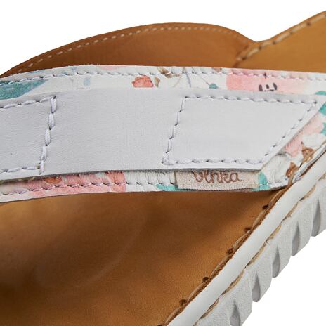 Leder-Flip-Flops für Damen mit Blumenmuster weiß