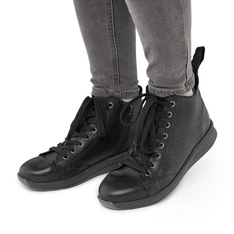 Bottines en cuir pour femmes avec laçage Radka noires